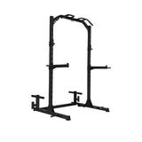 חצי כלוב משקולות מקצועי בצבע שחור מלא – זווית חזיתית עם מוט מתח רב-אחיזות ומקבילים, מתאים לחדר כושר ביתי.